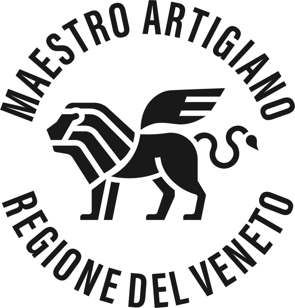 logo maestro artigiano nero